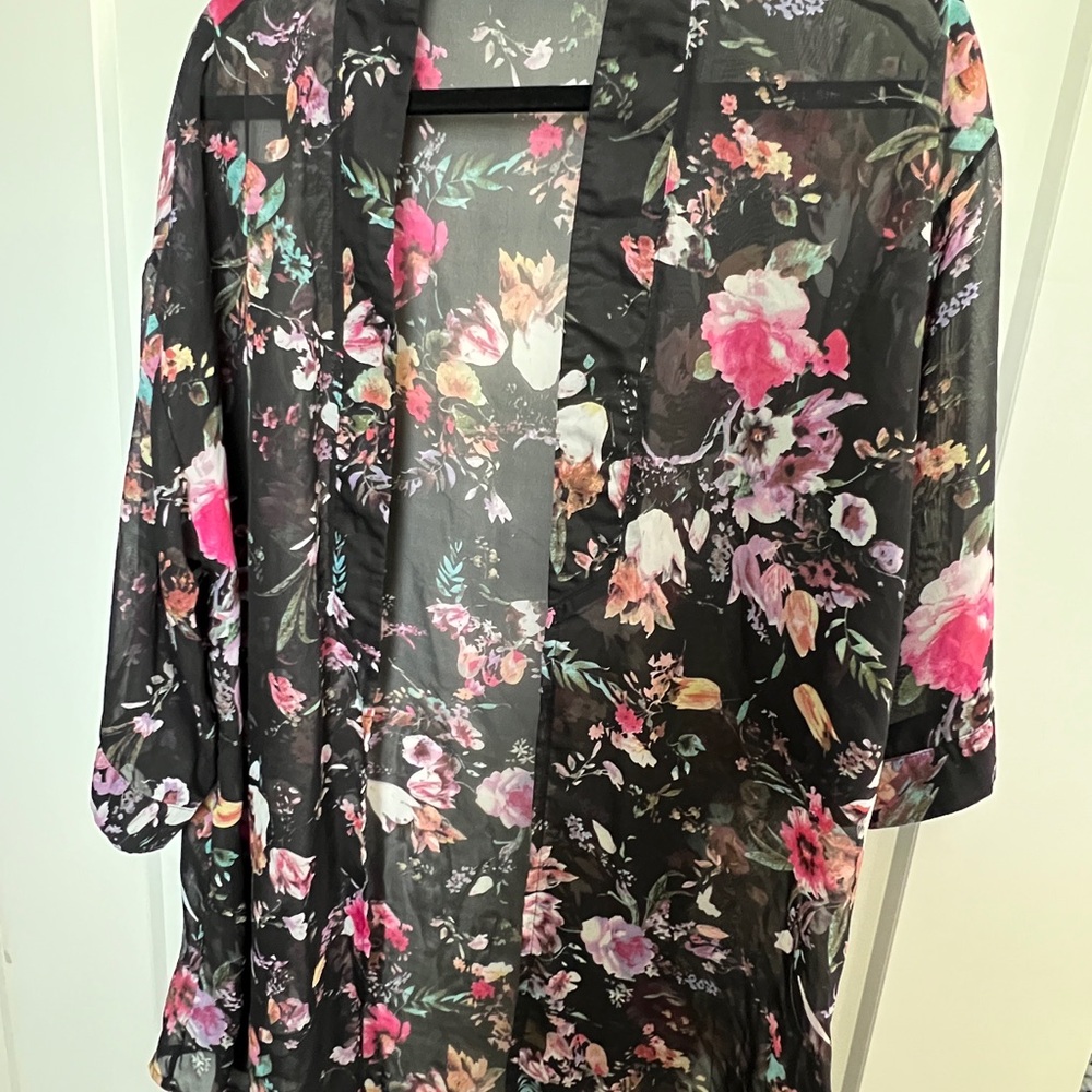 Floral Sheer Kimono Blouse